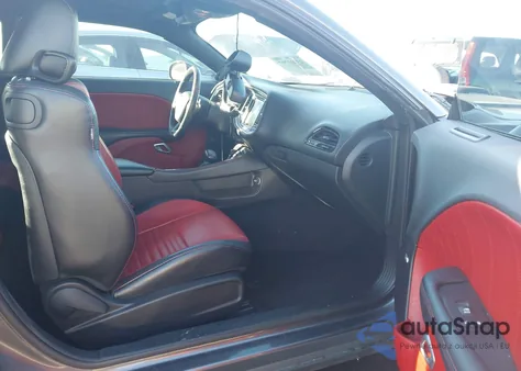 2016 Dodge Challenger R/T Plus Shaker z USA, uszkodzony, nr VIN 2C3CDZBT1GH202045